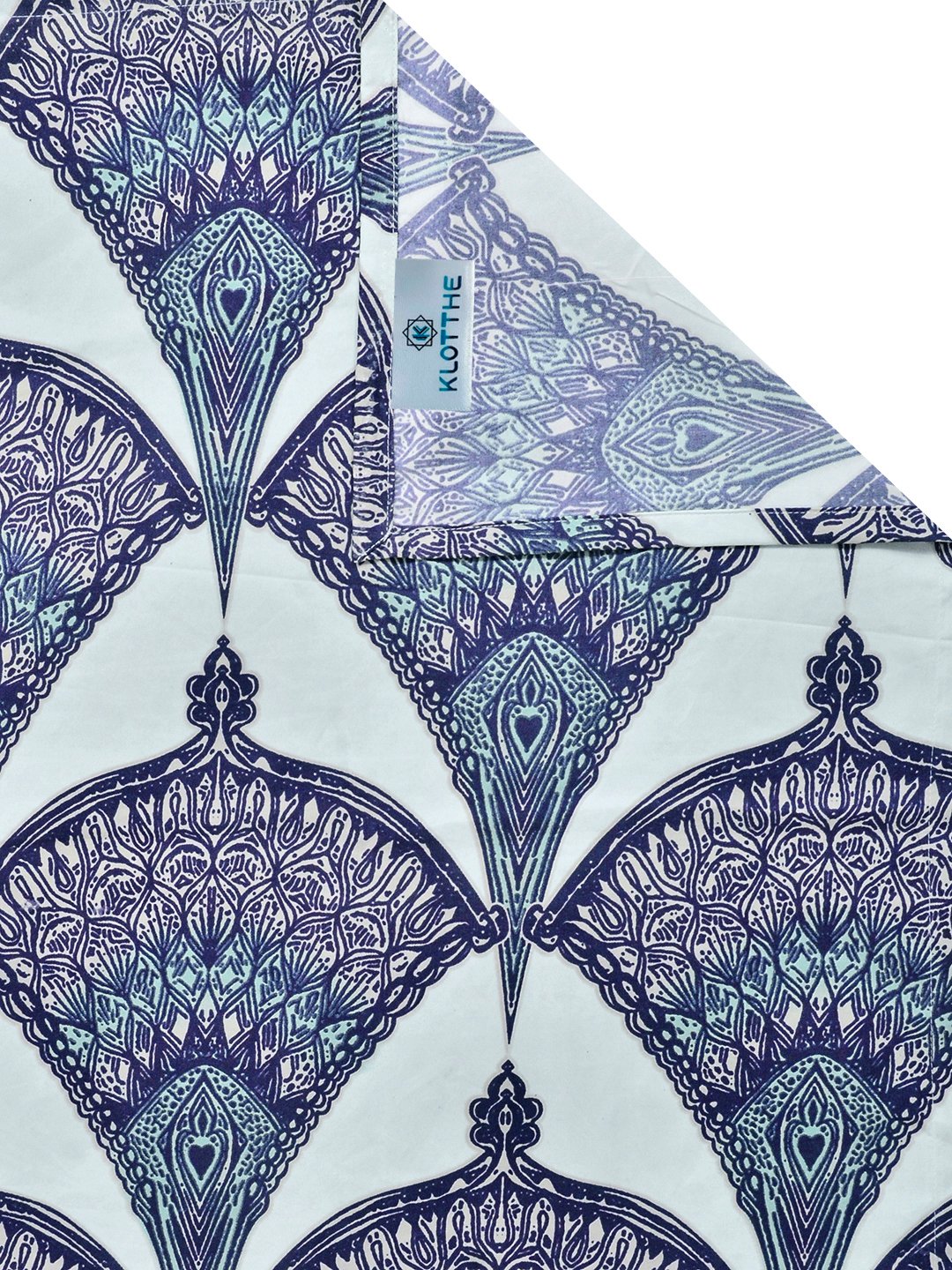 Blue Geometric Cotton Blend Double Bedsheet with 2 Pillow Covers