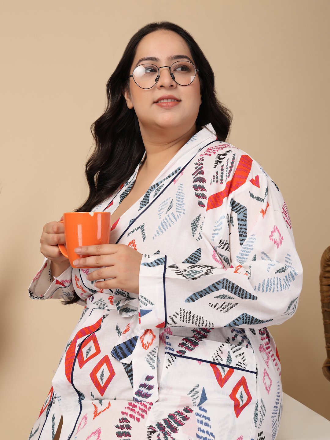 Women Printed White Abstract Plus Size Pure Cotton Bath Robe With Belt