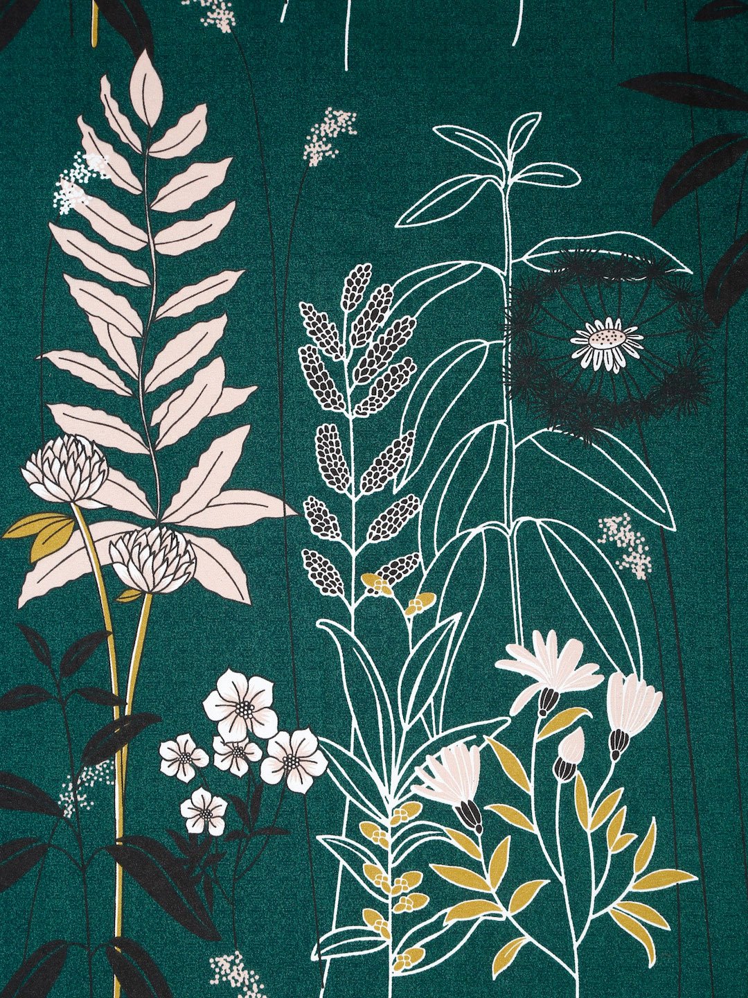 Green Floral 300 TC Cotton Blend Double Bedsheet in Book Fold Packing