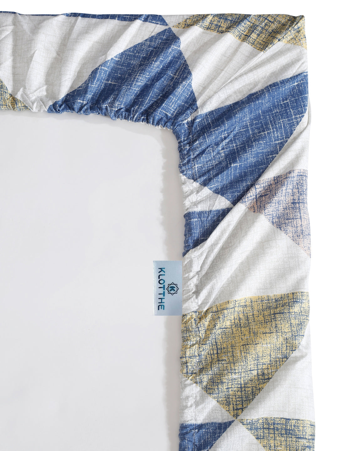 Klotthe Multicolor Geometric 300 TC Cotton Blend Fitted Single Bedsheet Set in Book Fold Packing