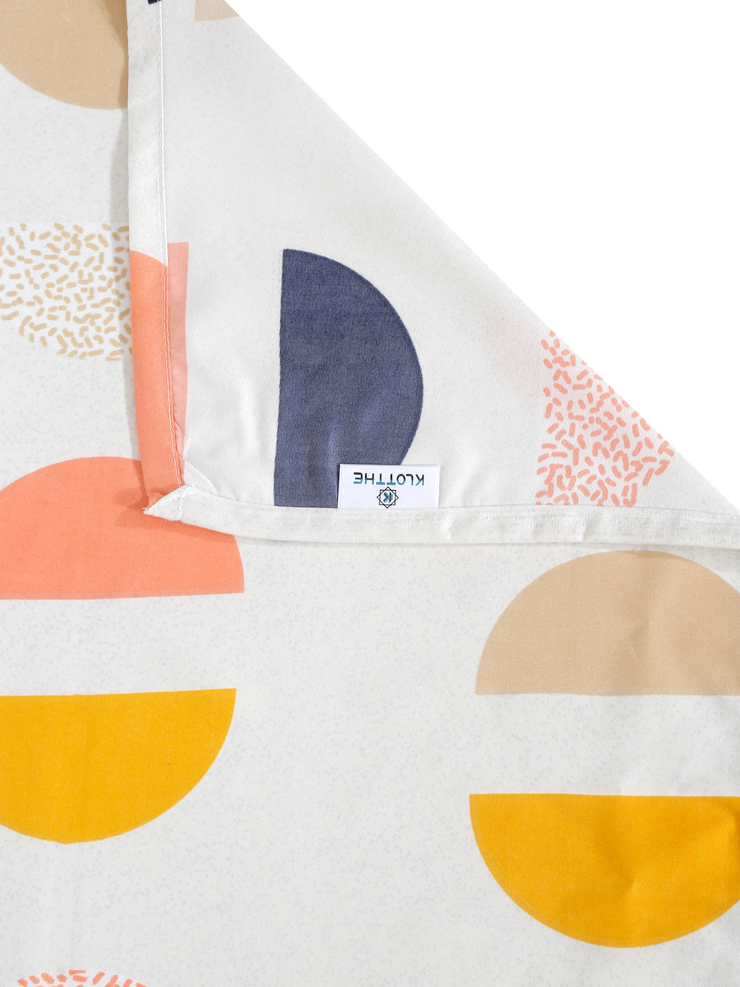 Klotthe White Geometric 300 TC Cotton Blend Double Bedsheet in Book Fold Packing