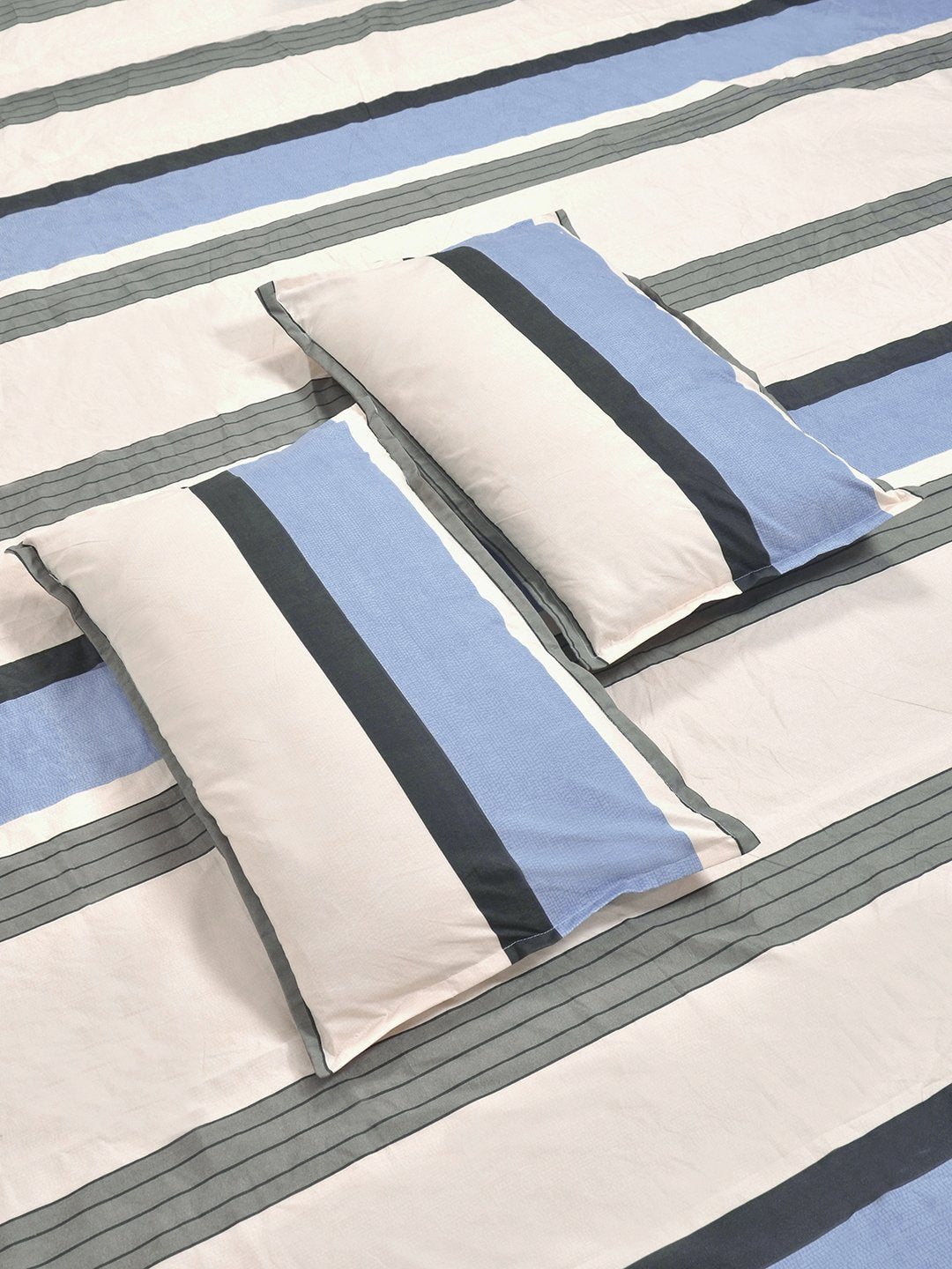Multi Striped 300 TC Cotton Blend Fitted Double Bedsheet with 2 Pillow Covers