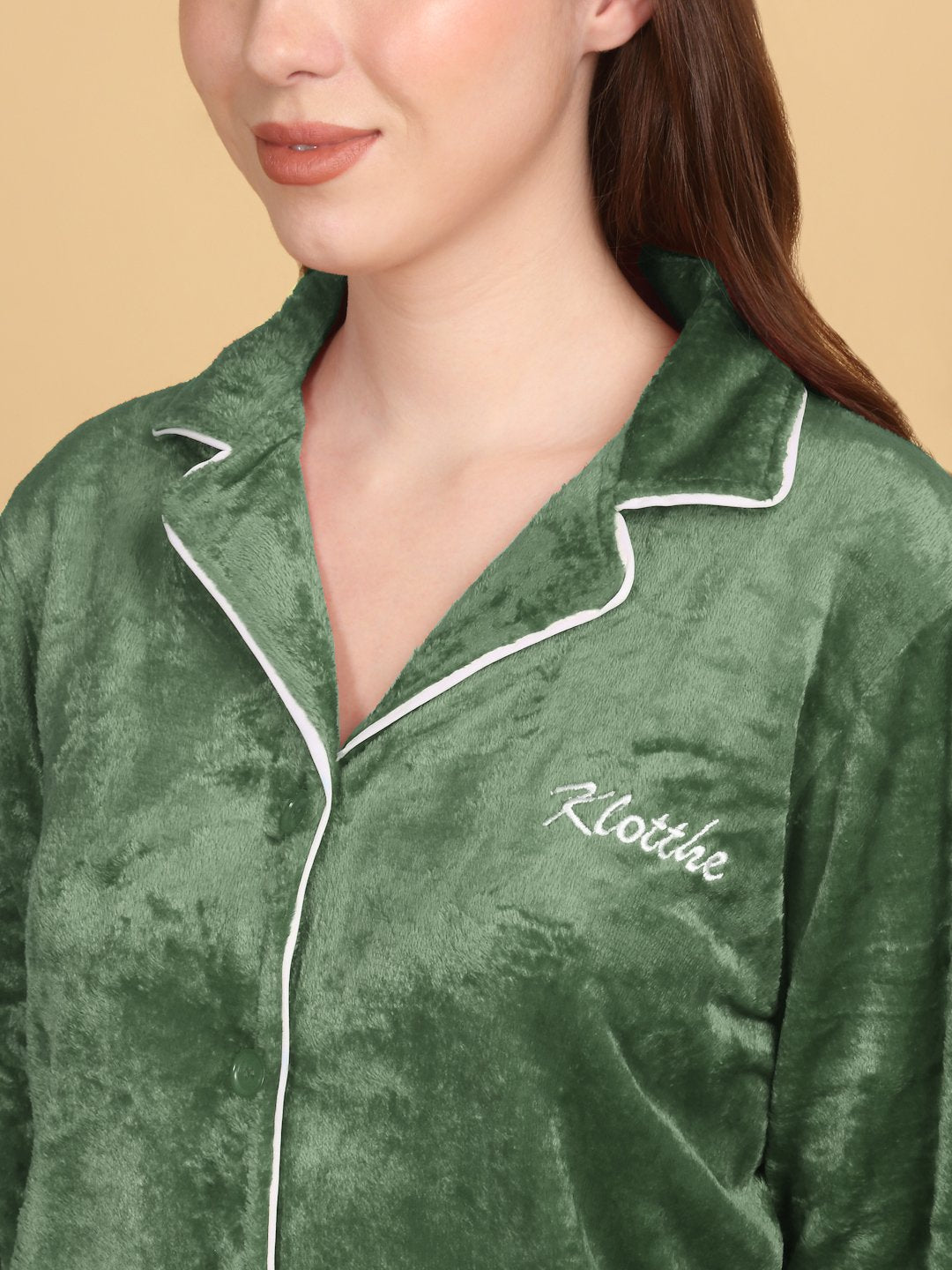 Klotthe Women Green Solid Woolen Night Suit