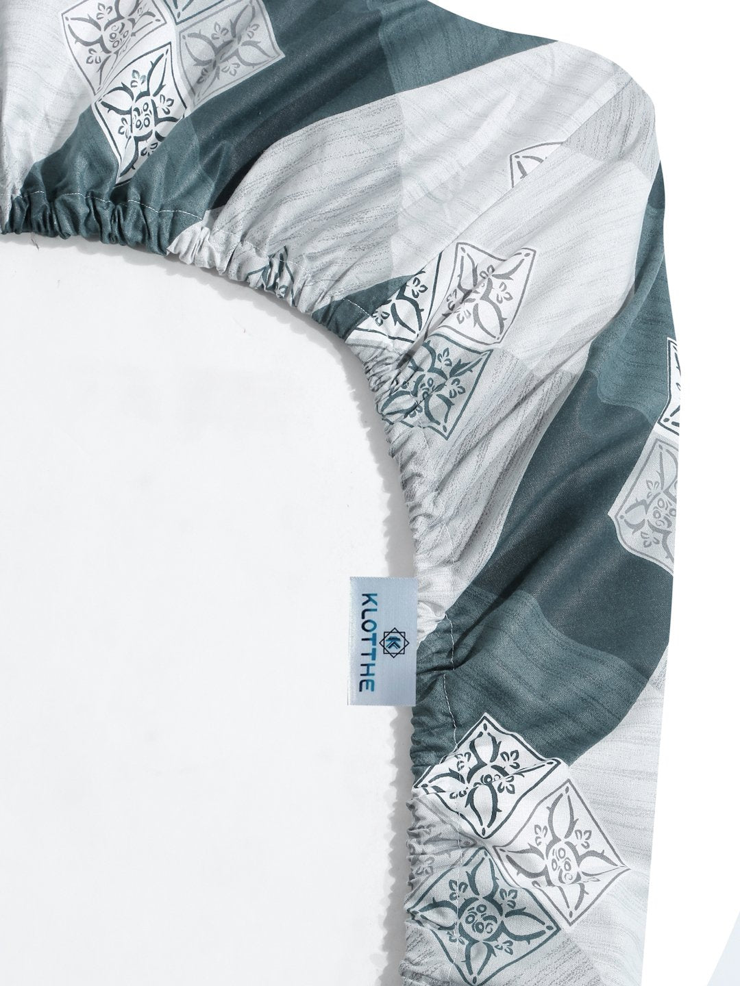 Green Geometric 400 TC Pure Cotton Fitted Single Bedsheet with Pillow Cover