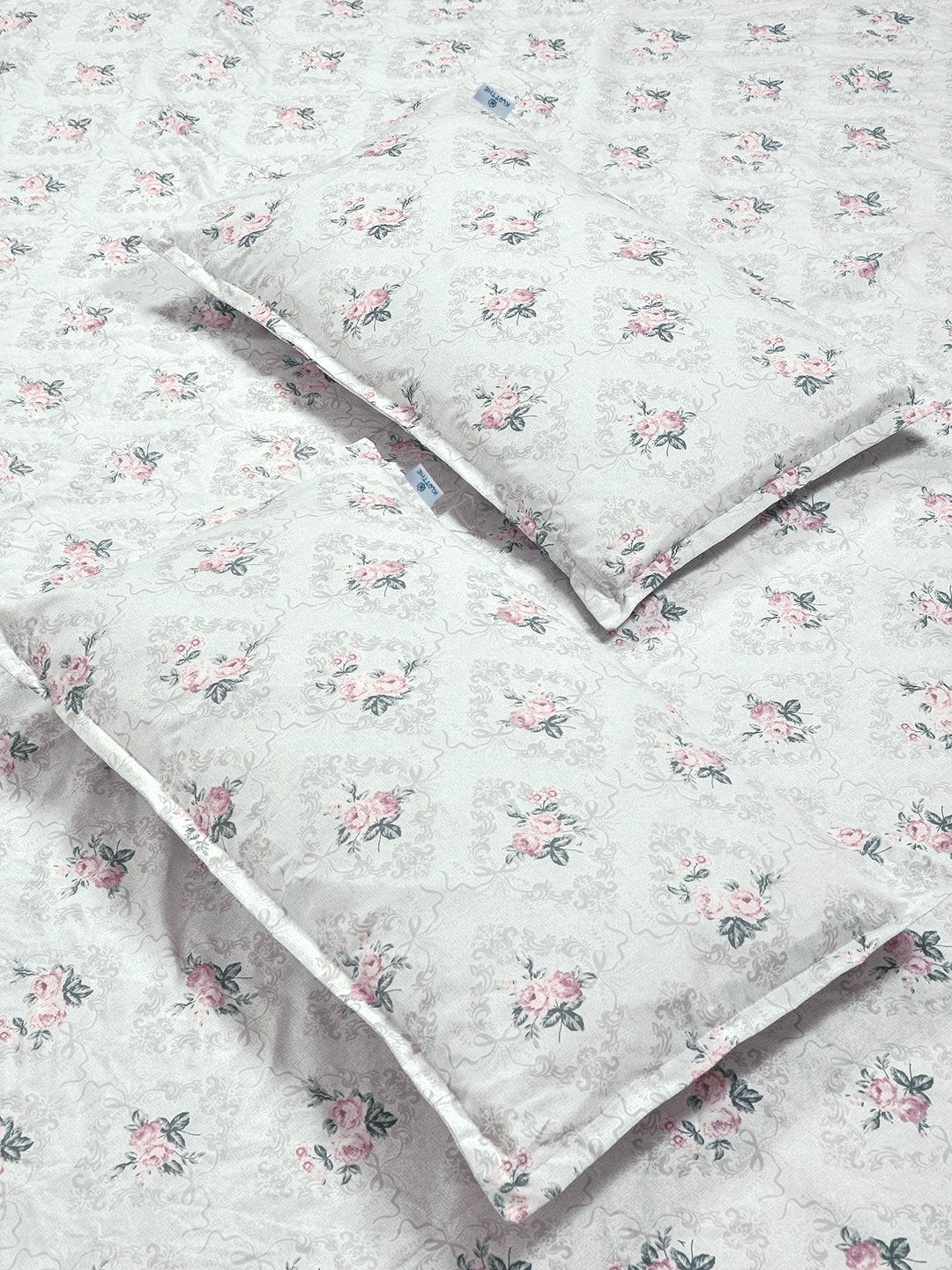 Cream Floral 300 TC Cotton Blend Double Bedsheet with 2 Pillow Covers