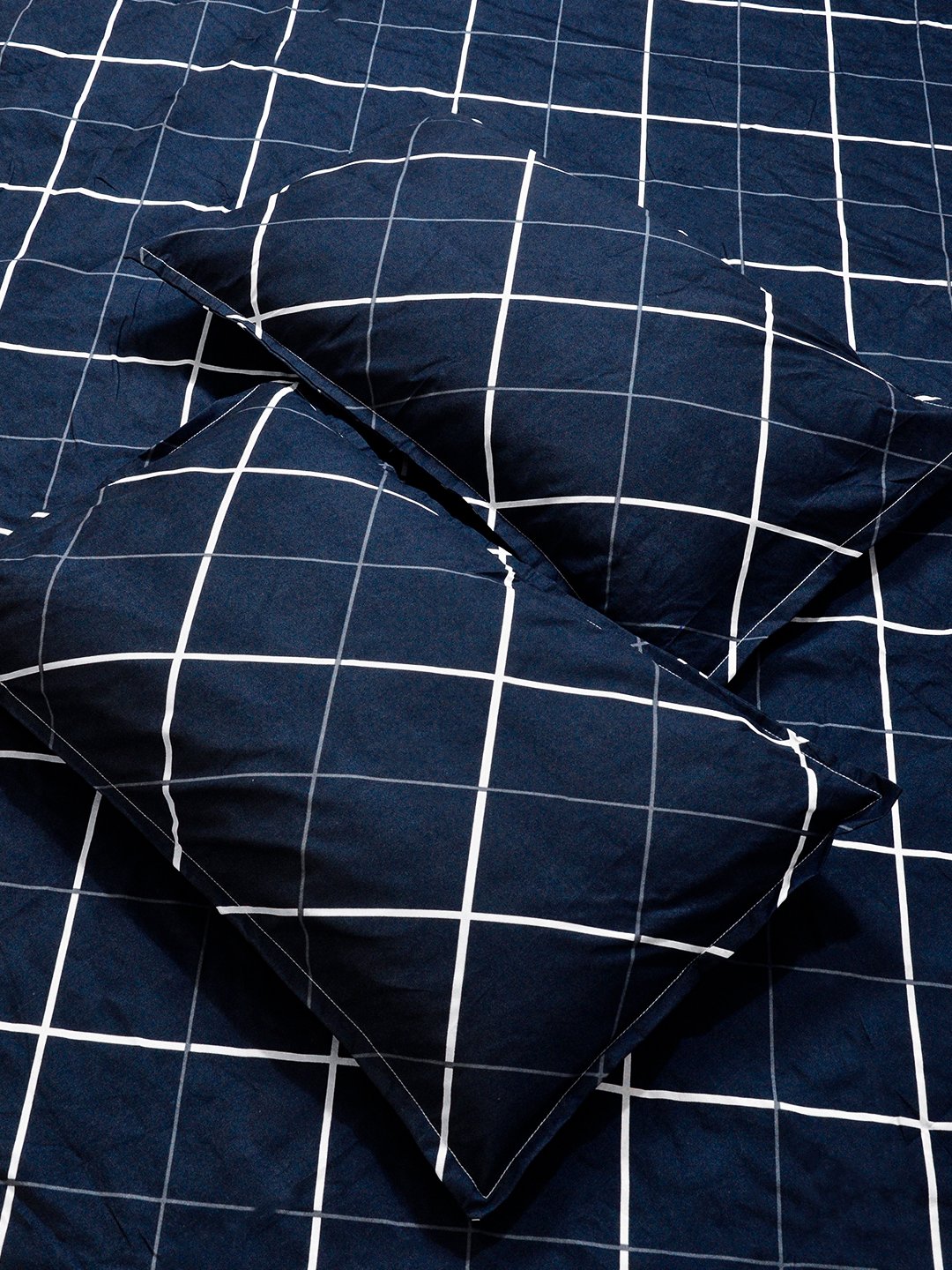 Blue Geometric Cotton Blend Fitted Double Bedsheet with 2 Pillow Covers