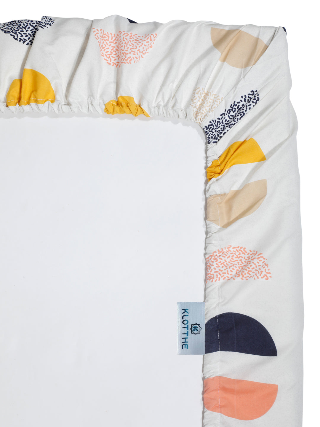 Klotthe White Geometric 300 TC Cotton Blend Fitted Single Bedsheet with Pillow Cover