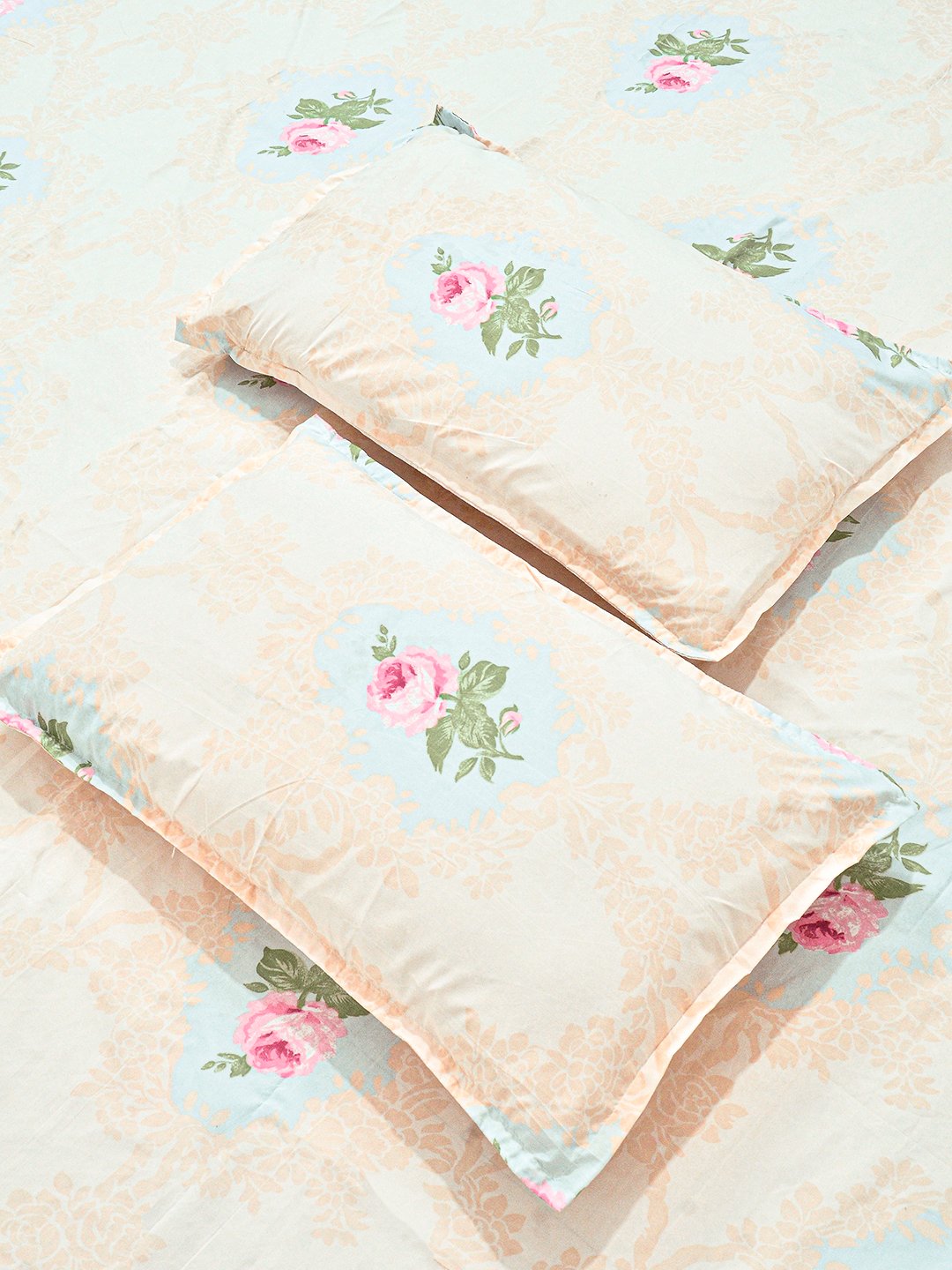 Cream Floral Cotton Blend Double Bedsheet with 2 Pillow Covers