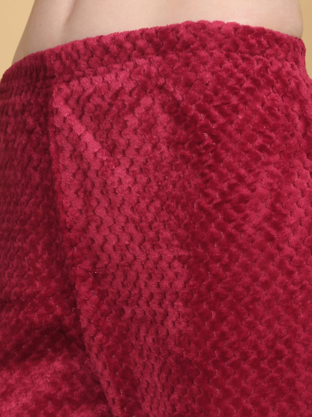 Women Red Solid Hooded Woolen Night Suit