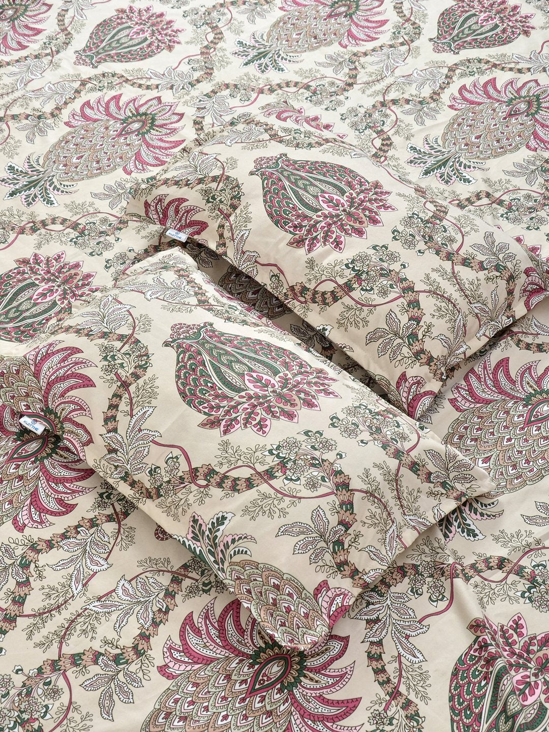 Multi Floral  300 TC Cotton Blend Fitted Double Bedsheet with 2 Pillow Covers