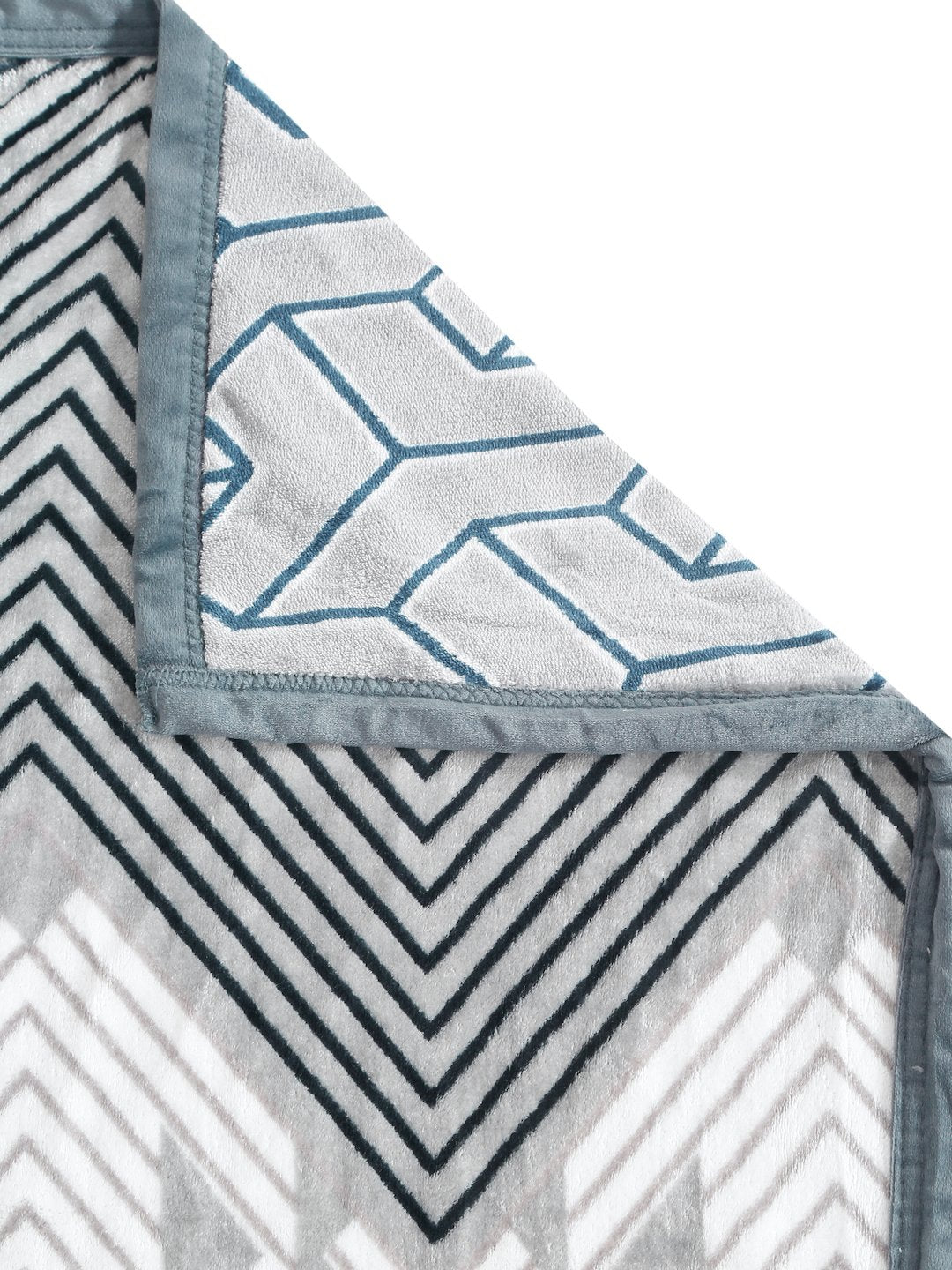 Multicolor Woolen Geometric Double Bed Dohar