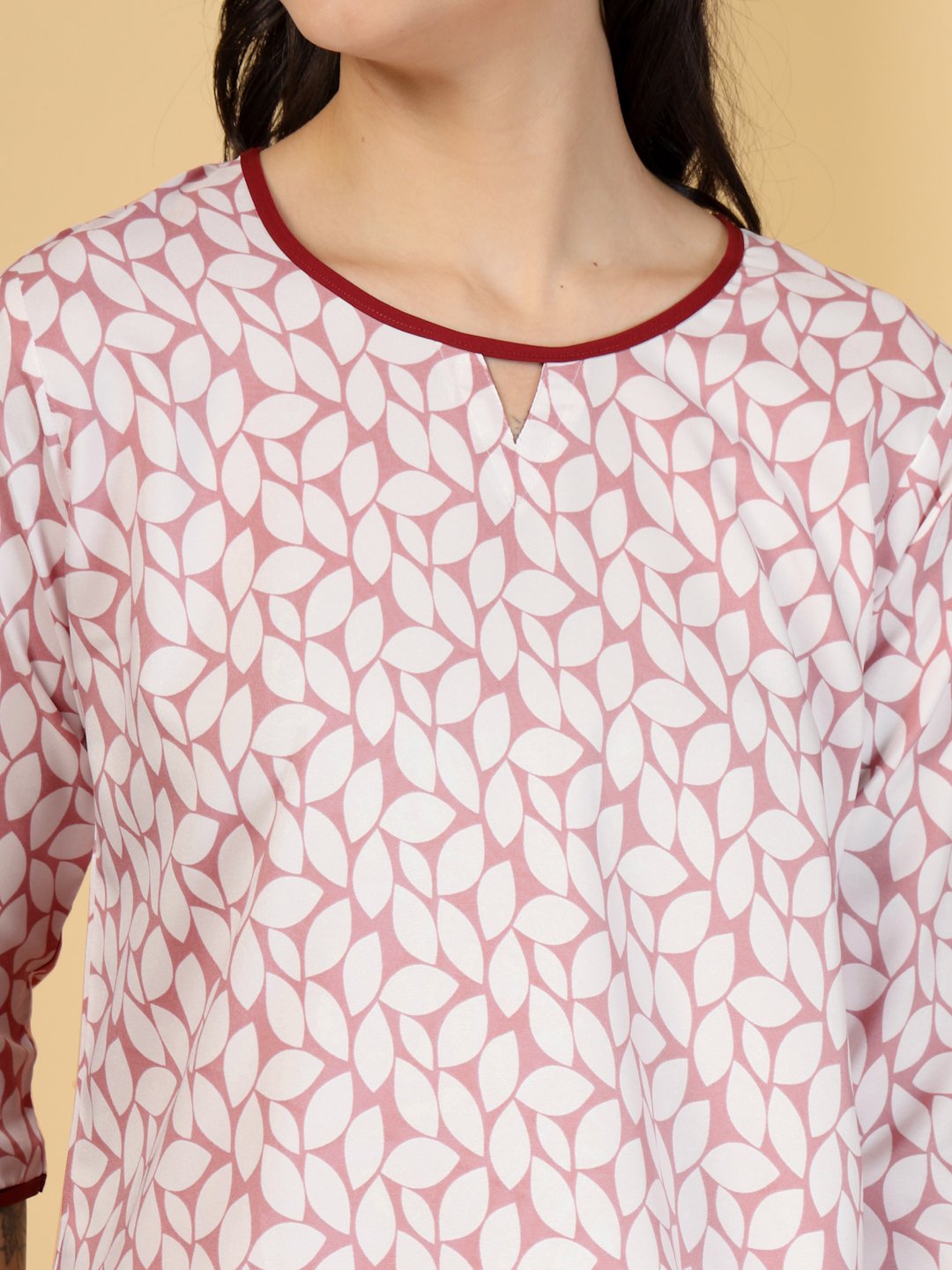 Women Peach Floral Cotton Blend Night Suit