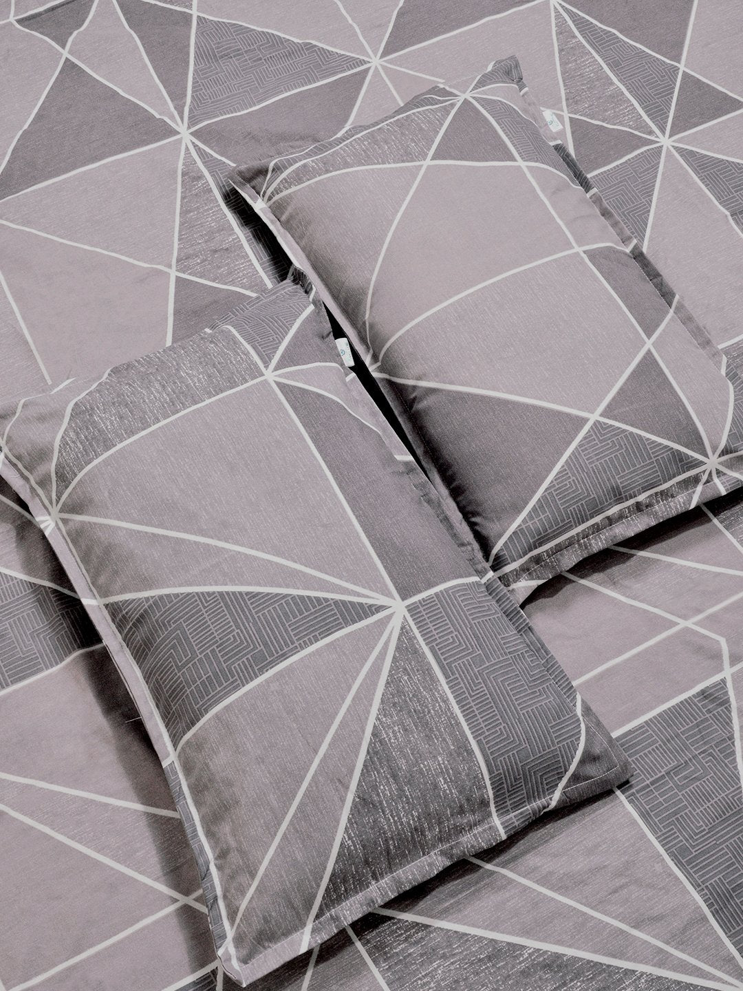 Purple Geometric Cotton Blend Fitted Double Bedsheet with 2 Pillow Covers