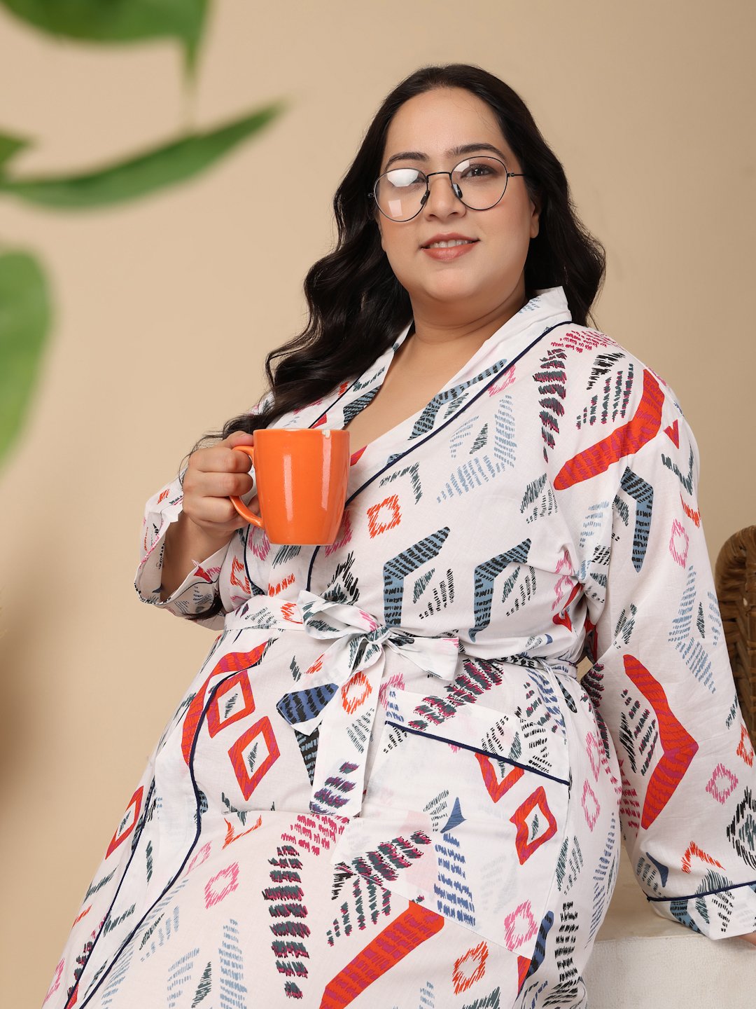 Women Printed White Abstract Plus Size Pure Cotton Bath Robe With Belt