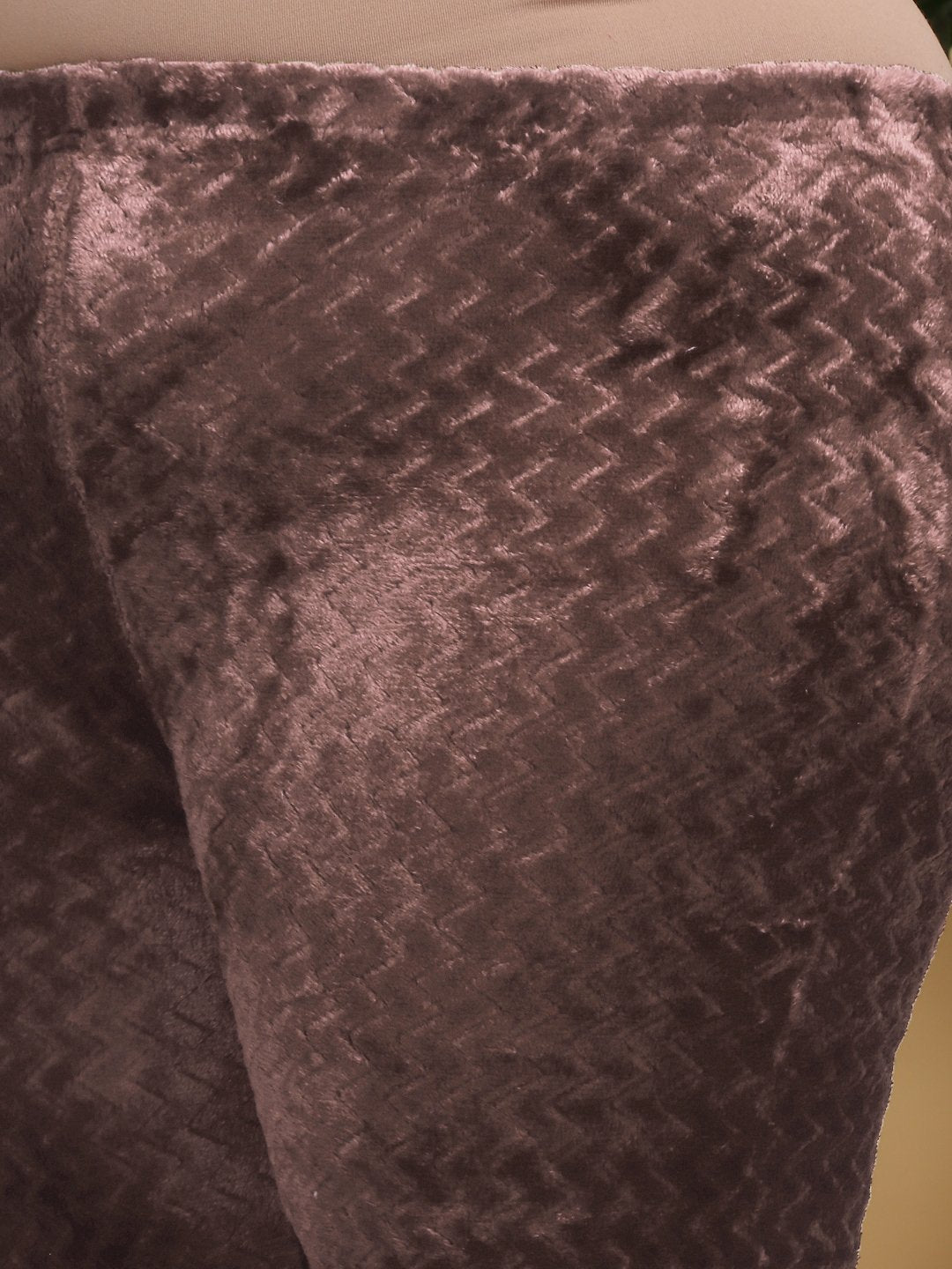 Women Brown Solid Hooded Woolen Night Suit