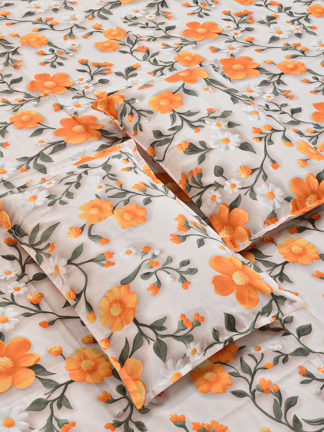 Cream Floral 7D King Size Cotton Blend Double Bedsheet with 2 Pillow Covers