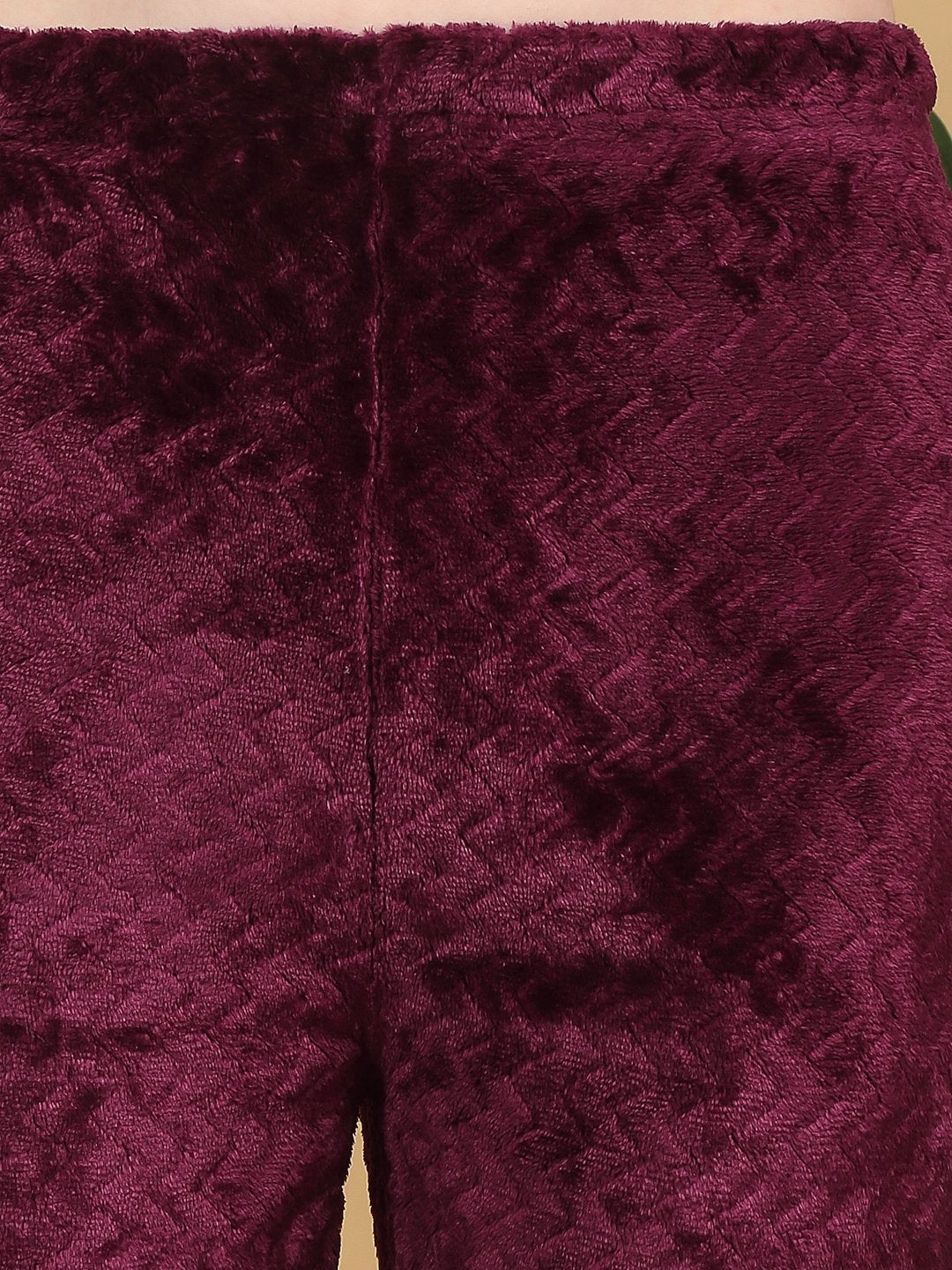 Women Maroon Solid Hooded Woolen Night Suit