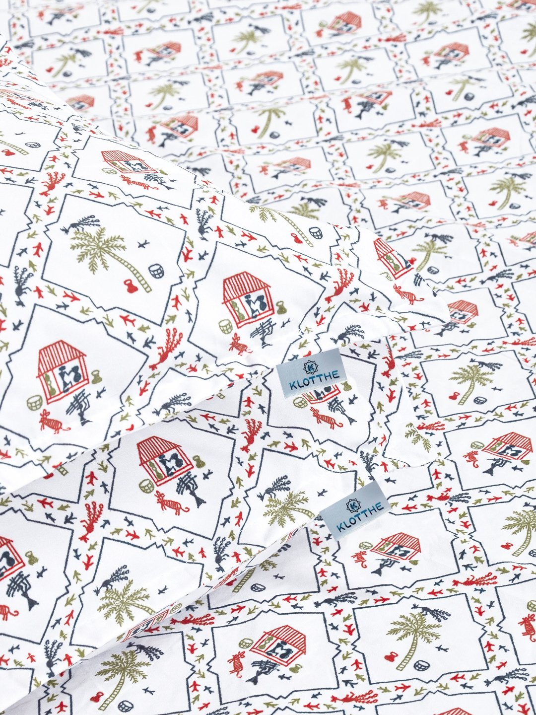 White Floral 300 TC Cotton Blend Double Bedsheet with 2 Pillow Covers