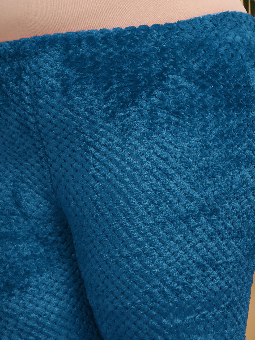 Women Blue Solid Hooded Woolen Night Suit