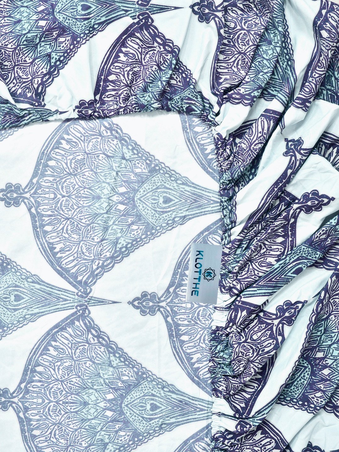 Blue Geometric Fitted Fitted Cotton Blend Double Bedsheet with 2 Pillow Covers