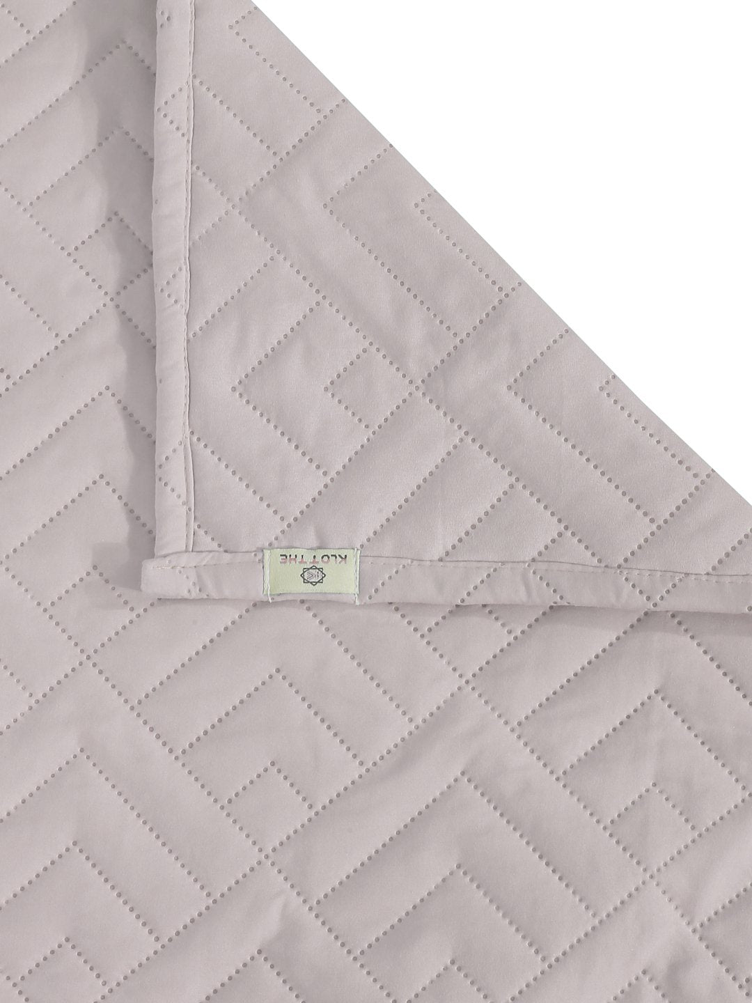Cream Geometric King Size Micro Fiber Filling Double Bedcover with 2 Pillow covers