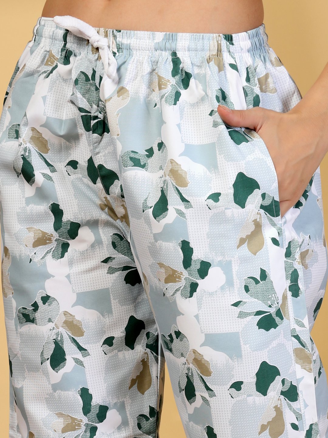 Women Green Abstract Cotton Blend Night Suit