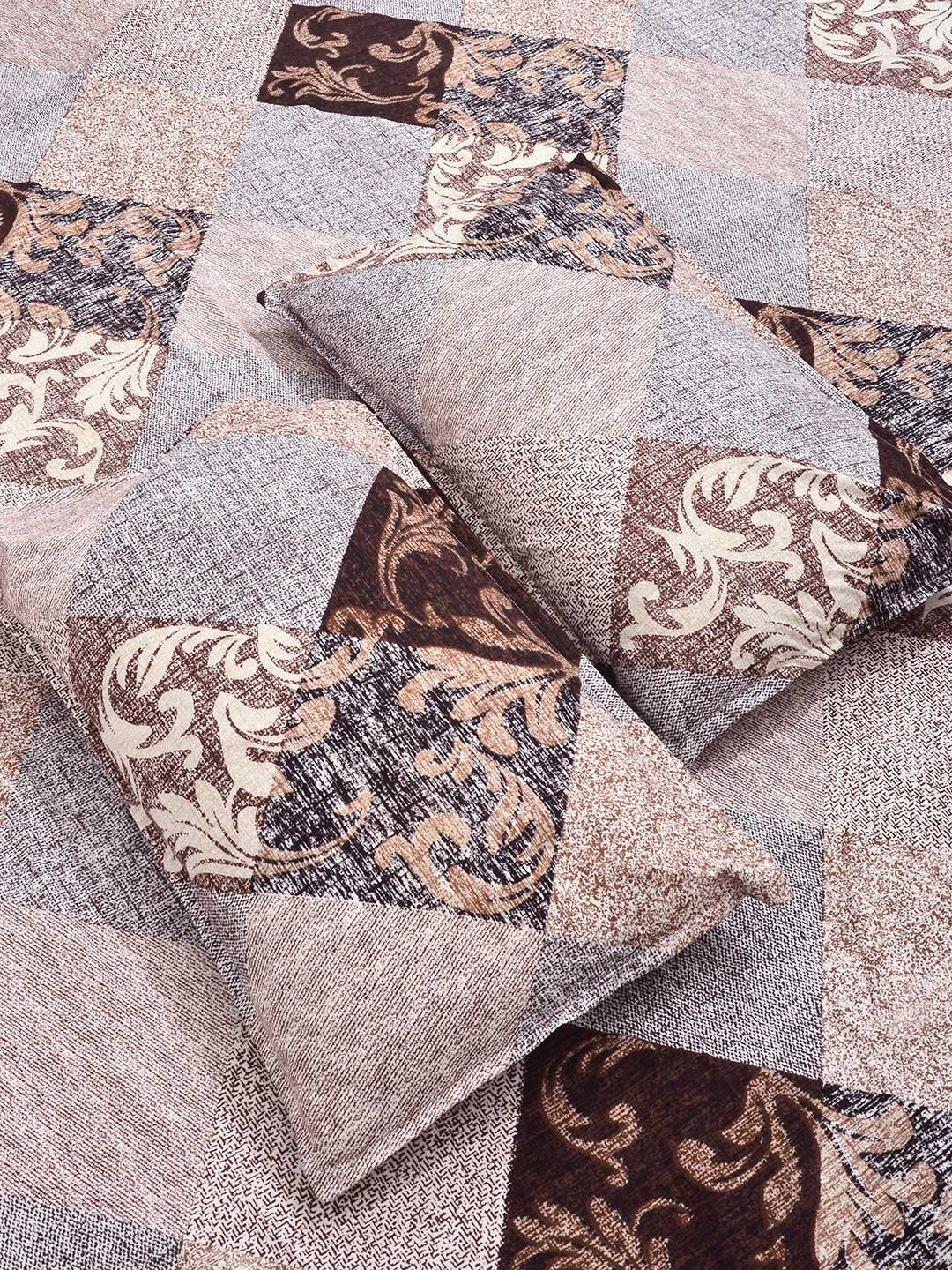 Brown Geometric Cotton Blend Double Bedsheet with 2 Pillow Covers