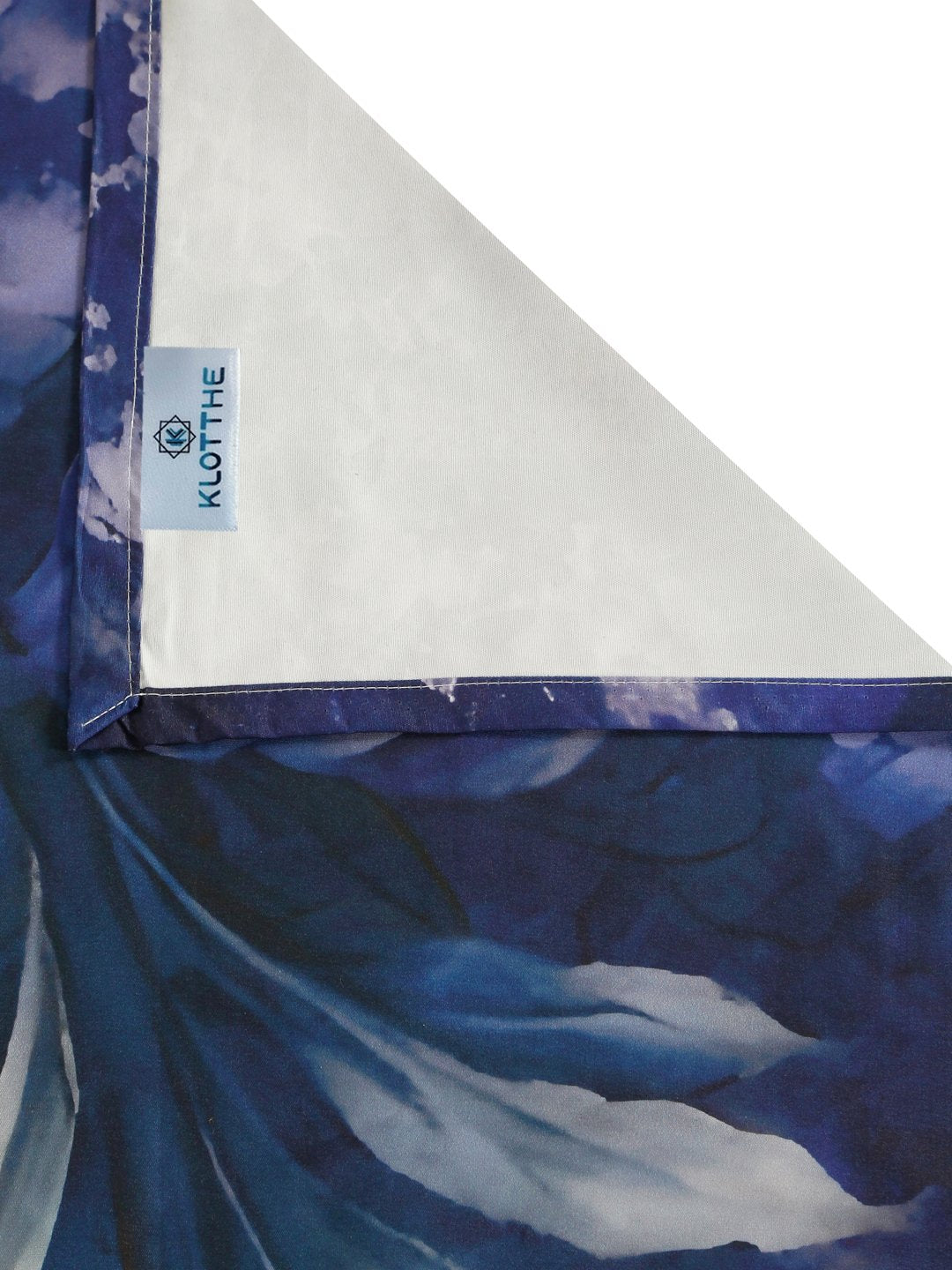 Blue Digital Floral Printed Cotton Blend Double Bedsheet with 2 Pillow Covers