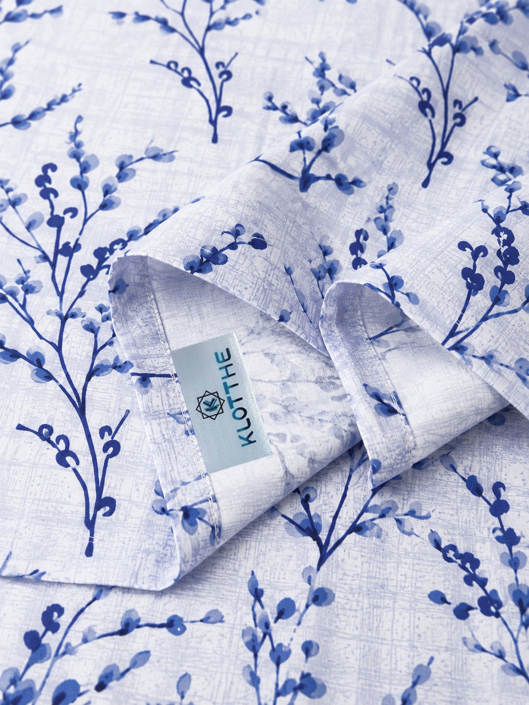 Blue Floral Cotton Blend Double Bedsheet with 2 Pillow Covers