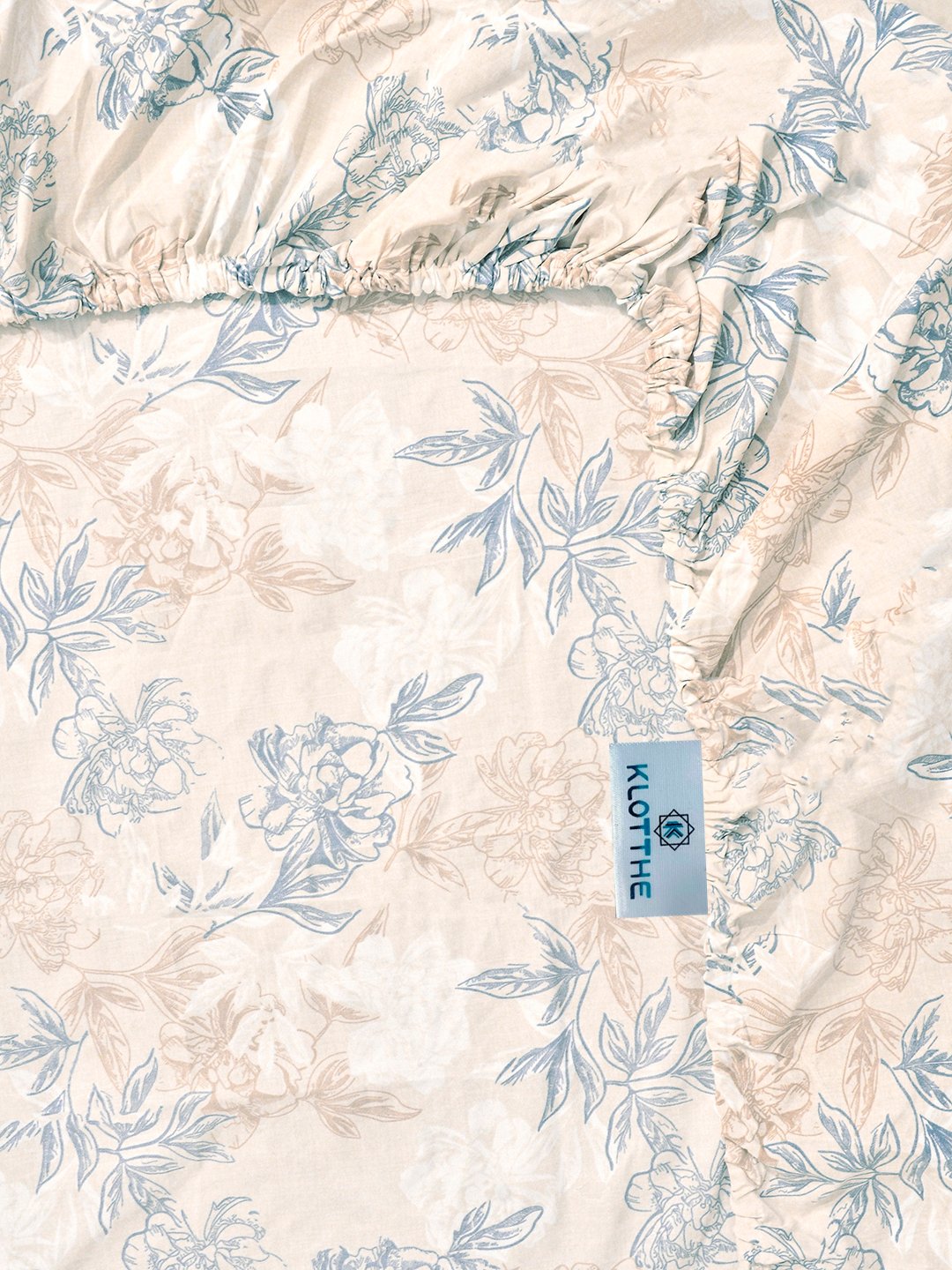 Cream Floral Cotton Blend Fitted Double Bedsheet with 2 Pillow Covers