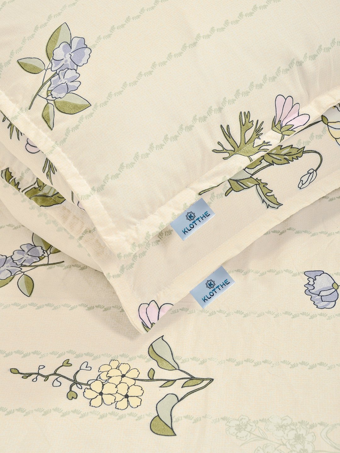 Cream Floral 300 TC Cotton Blend Double Bedsheet with 2 Pillow Covers