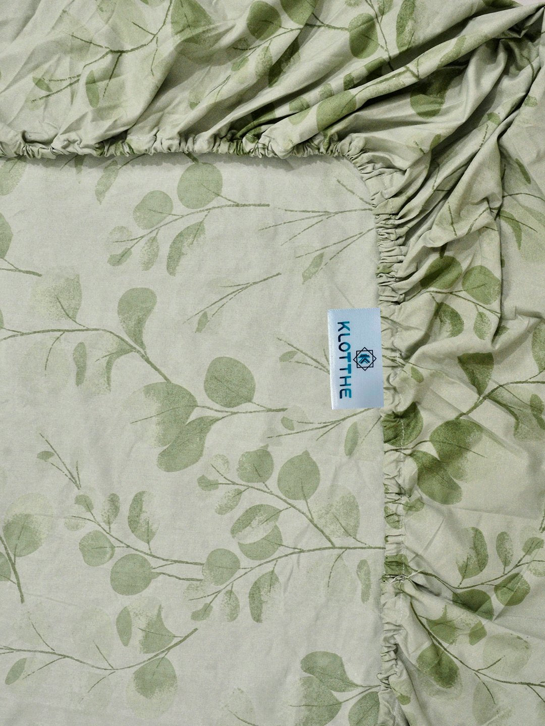 Green Floral Cotton Blend Fitted Double Bedsheet with 2 Pillow Covers