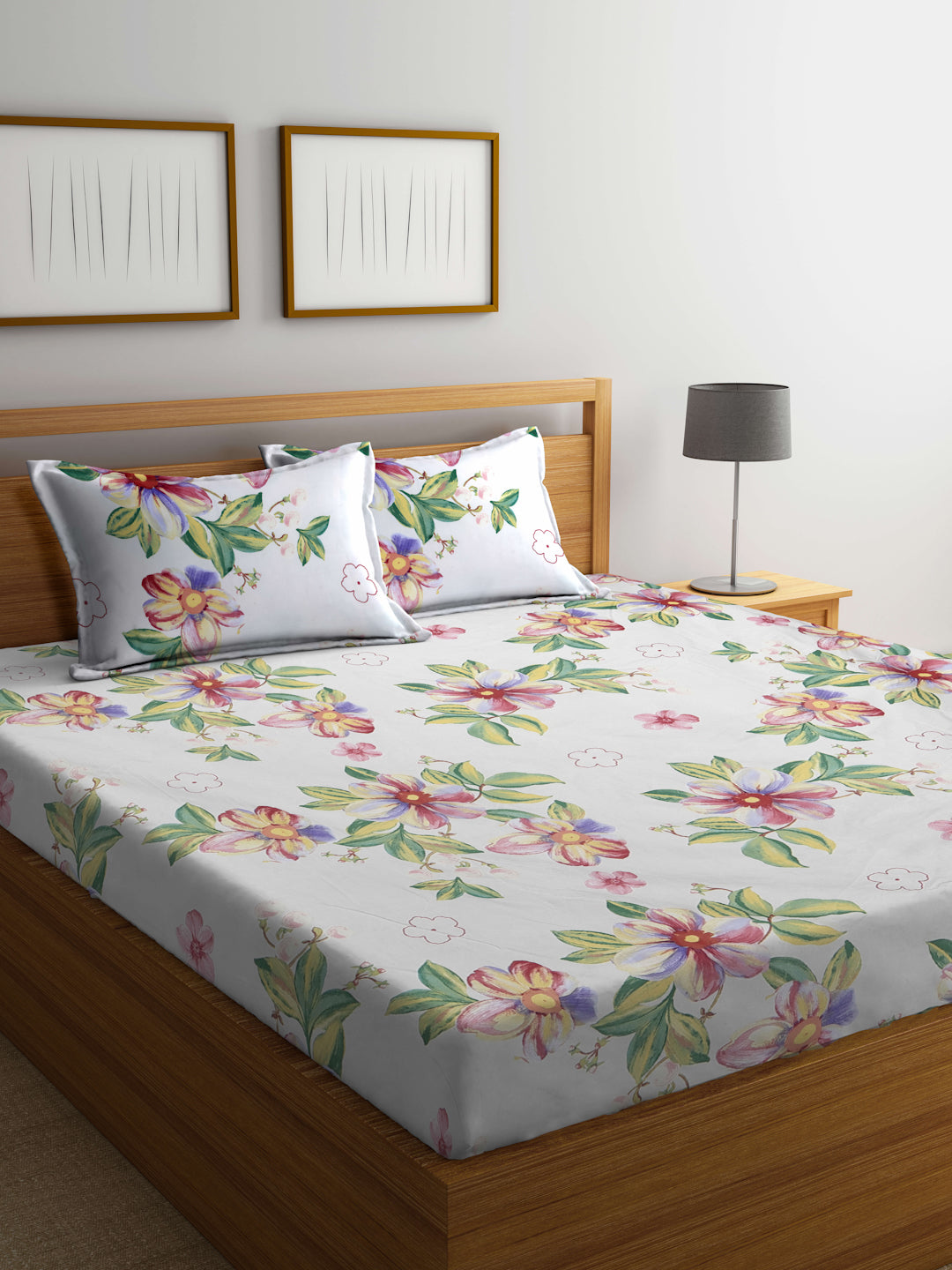 Klotthe Multi Floral 300 TC Cotton Blend Super King Double Bedsheet with 2 Pillow covers (270X270 cm)