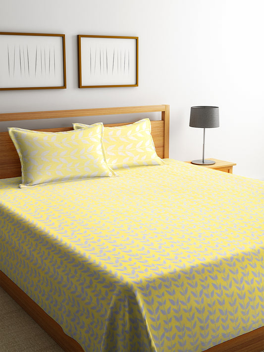 100% Cotton King Size Handwoven Bed Cover with Two Pillow Covers by KLOTTHE® (Yellow)