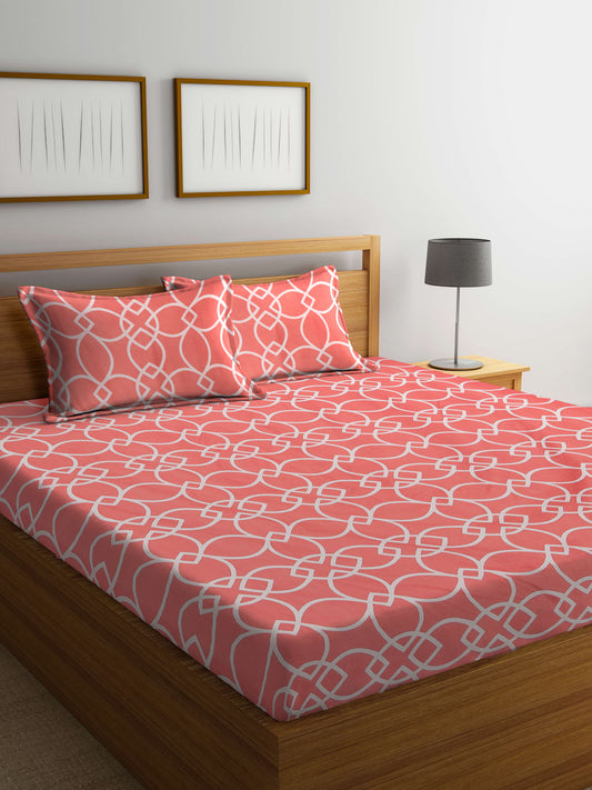 Klotthe Multi Geometric 300 TC Cotton Blend Double Bedsheet with 2 Pillow Covers