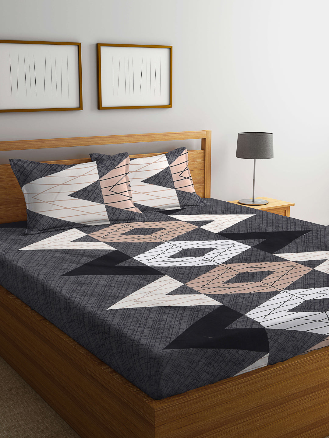 Klotthe Multicolor Geometric 300 TC Cotton Blend Double Bedsheet with 2 Pillow Covers