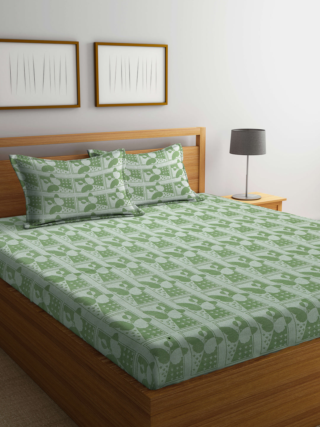 Klotthe Green Cartoon Characters Pure Cotton Woven Design Double Bed Sheet with 2 Pillow Covers