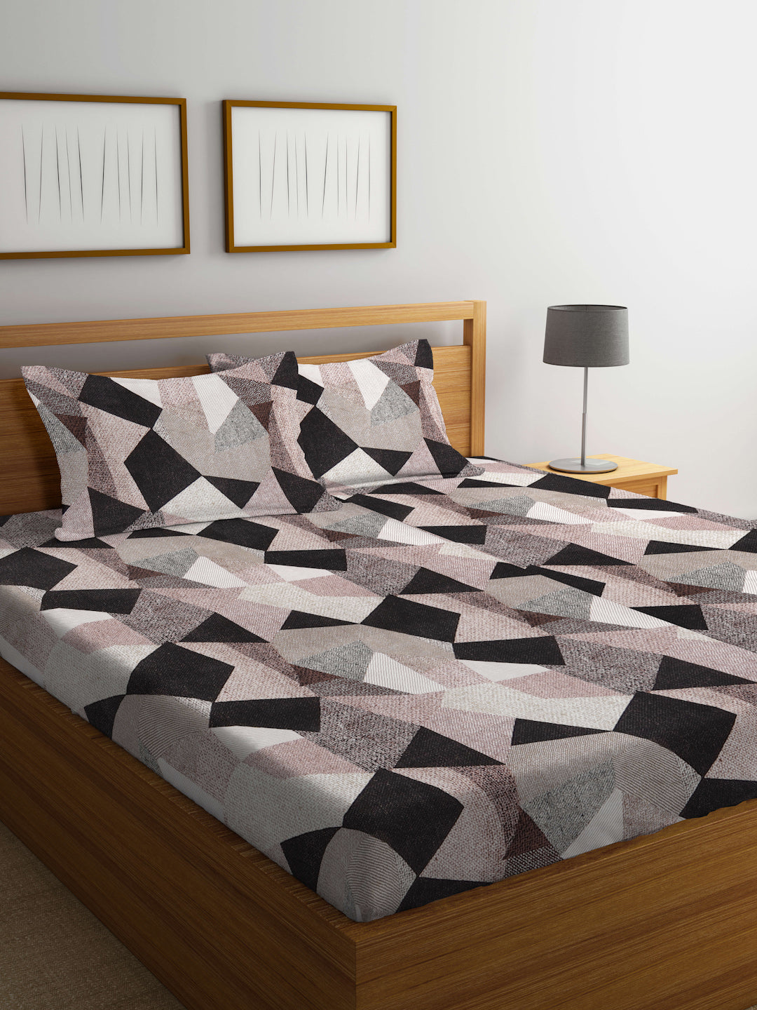 Klotthe Multi Abstract 300 TC Cotton Blend Super King Double Bedsheet with 2 Pillow covers (270X270 cm)