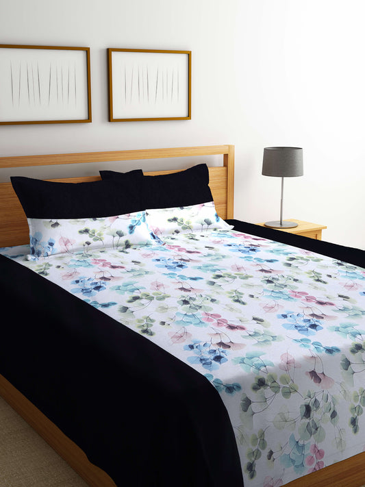 Klotthe Multicolor Floral Cotton Double Bed Cover With 2 Pillow Covers