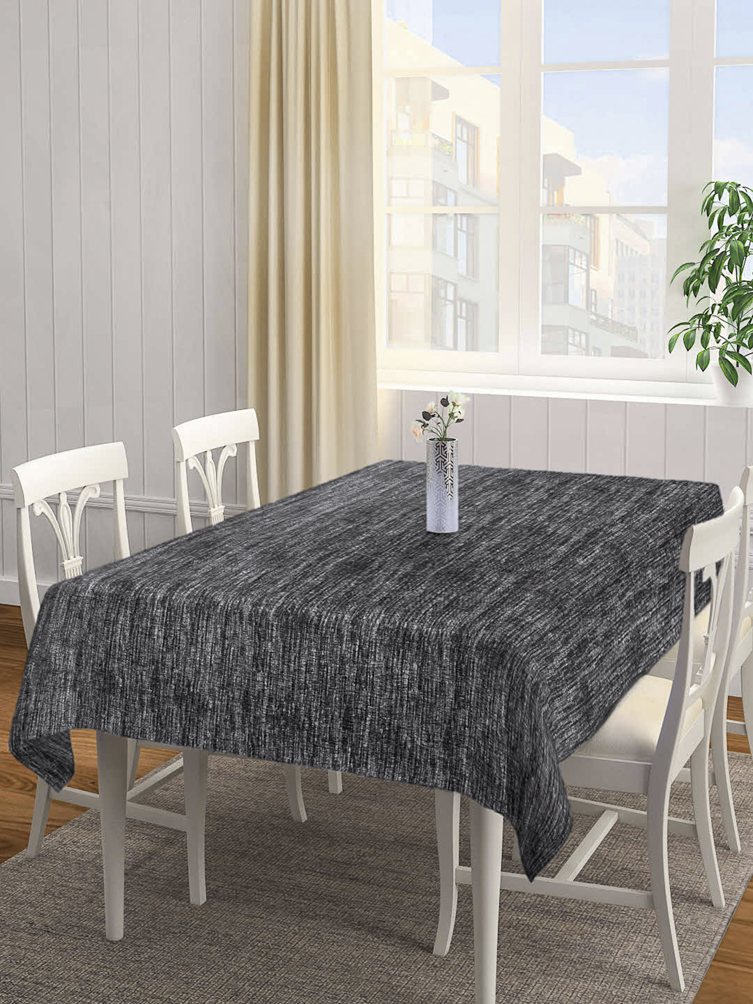 Klotthe Black Woven Design 6 Seater Rectangular Table Cover