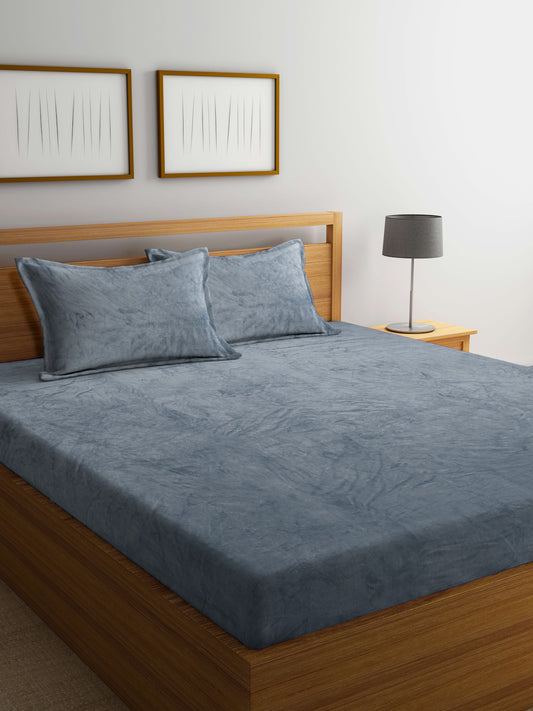 Winter Special Woolen Fleece King Size Bedsheets with 2 Pillow Covers by KLOTTHE®