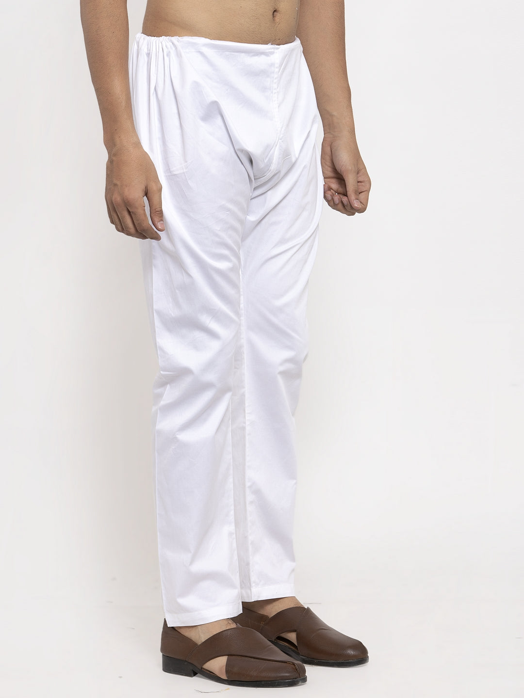 KLOTTHE White Cotton Solid Pyjama