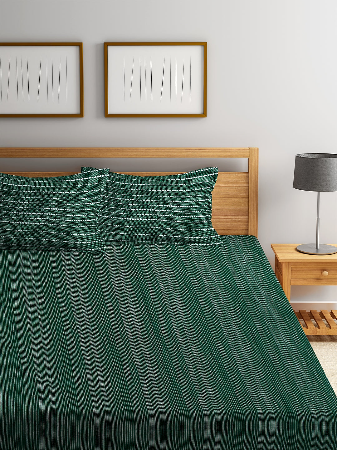 100% Pure Cotton King Size Handwoven Bed Cover with Two Pillow Covers by KLOTTHE® (Green)