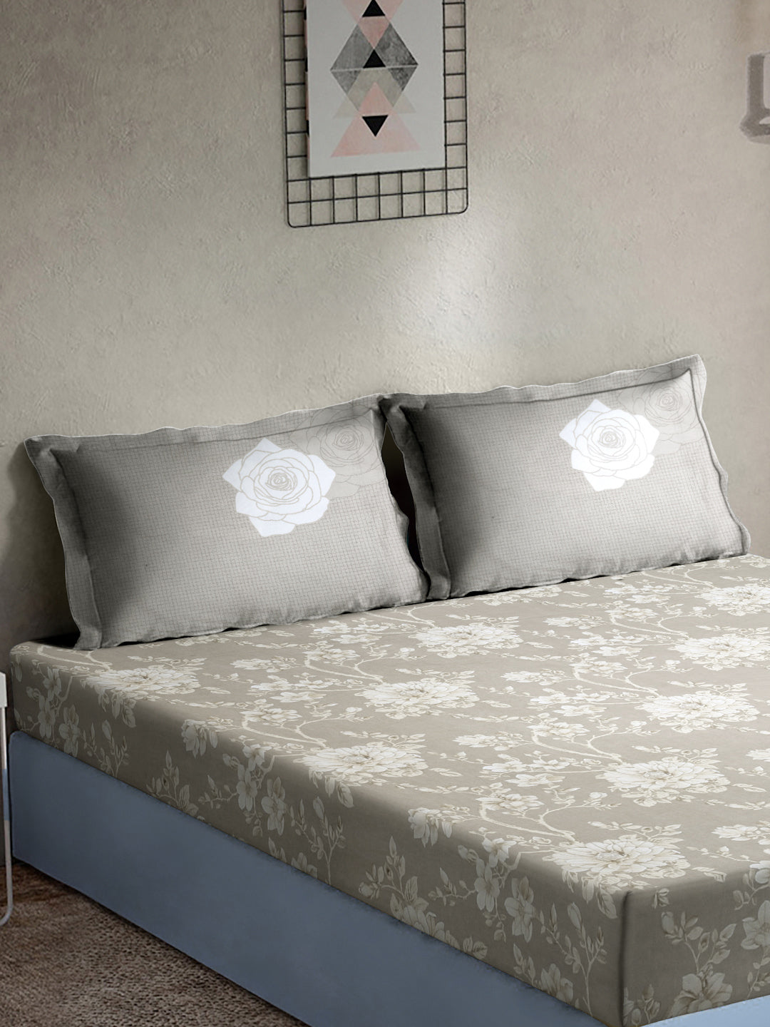 Klotthe Multicolor Floral 400 TC Pure Cotton Super King Double Bedsheet with 2 Pillow Covers (270X270 cm)