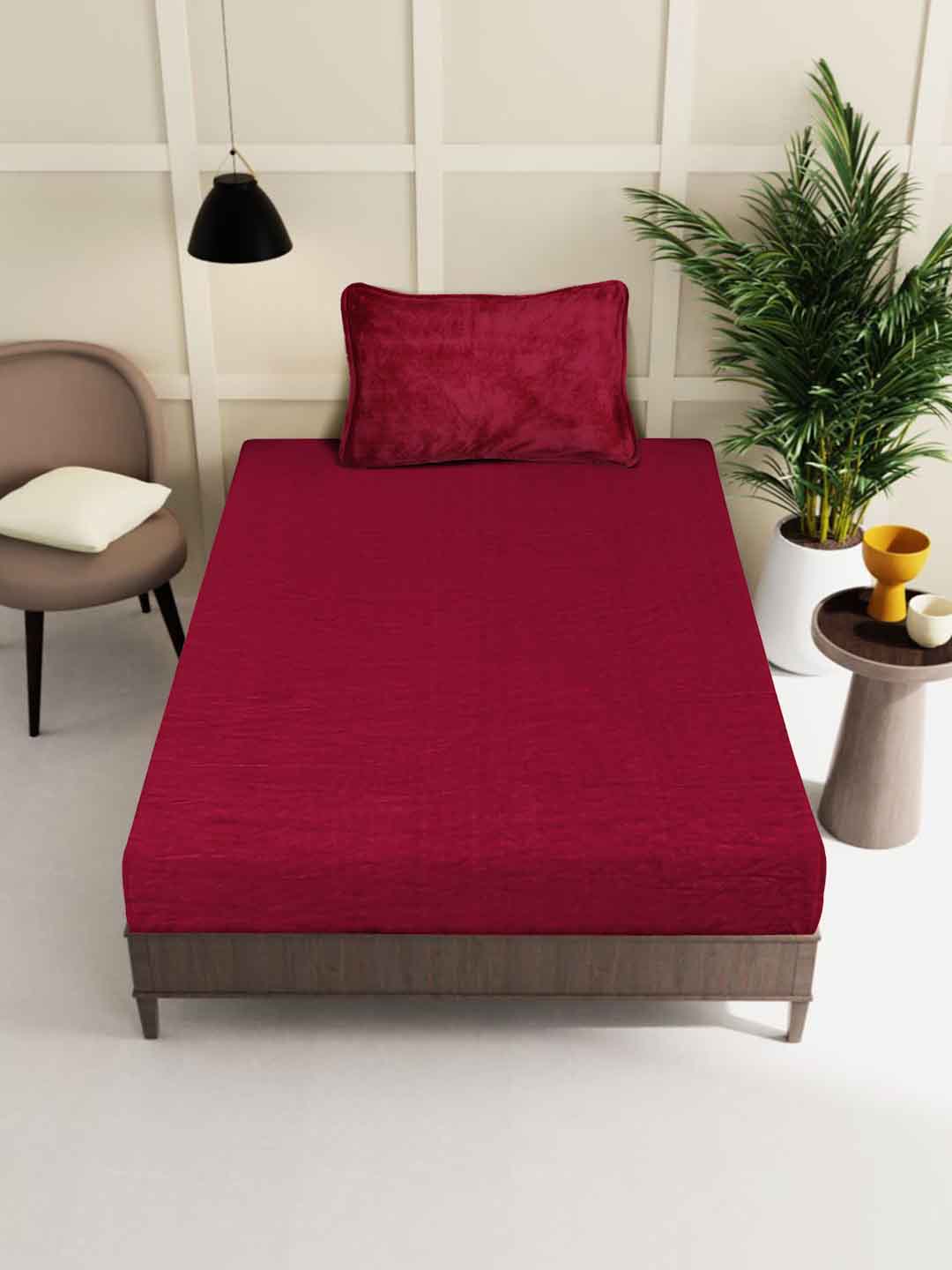 Klotthe Red Solid Woolen Fitted Single Bed Sheet with Pillow Cover