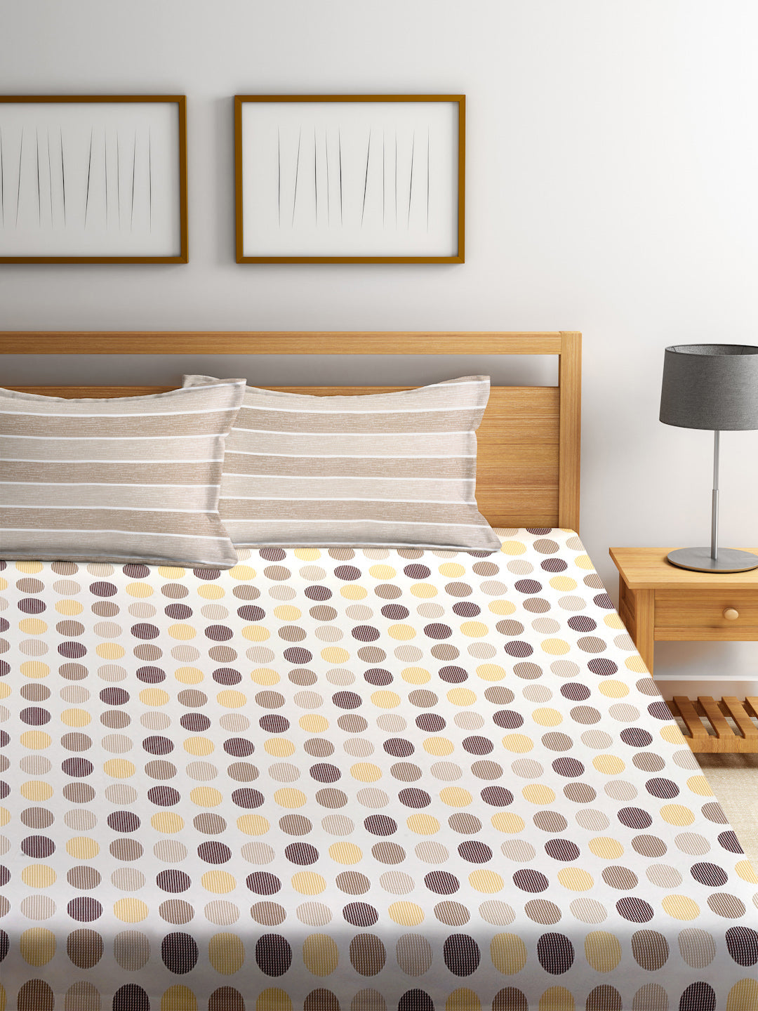 Klotthe Multicolor Geometric 300 TC Cotton Blend Super King Double Bedsheet with 2 Pillow covers (270X270 cm)