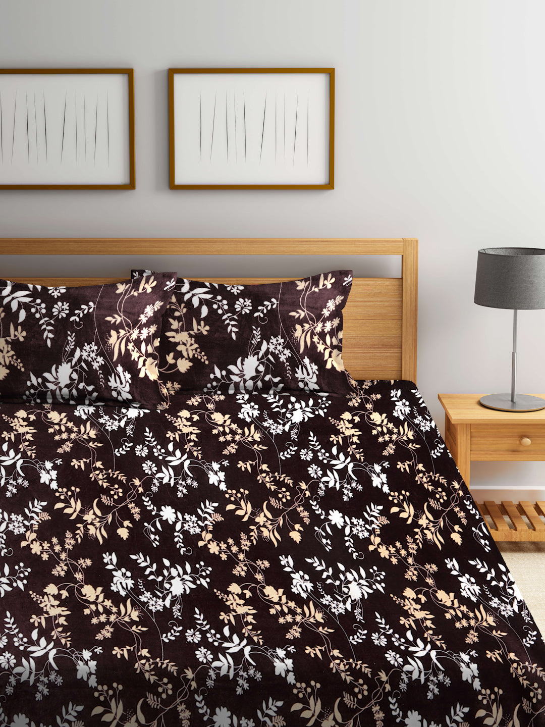 Klotthe Brown Floral Woolen Fitted Double Bed Sheet with 2 Pillow Cove