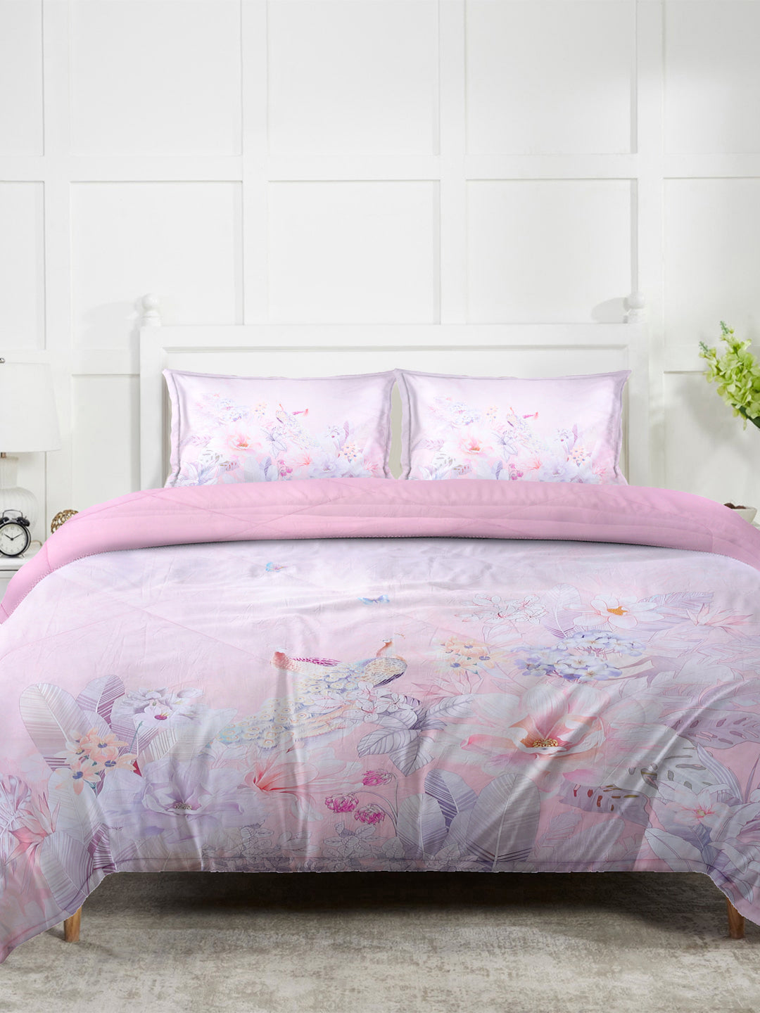 Klotthe Multicolor Floral Print Mild Winter Double King Bedding Set