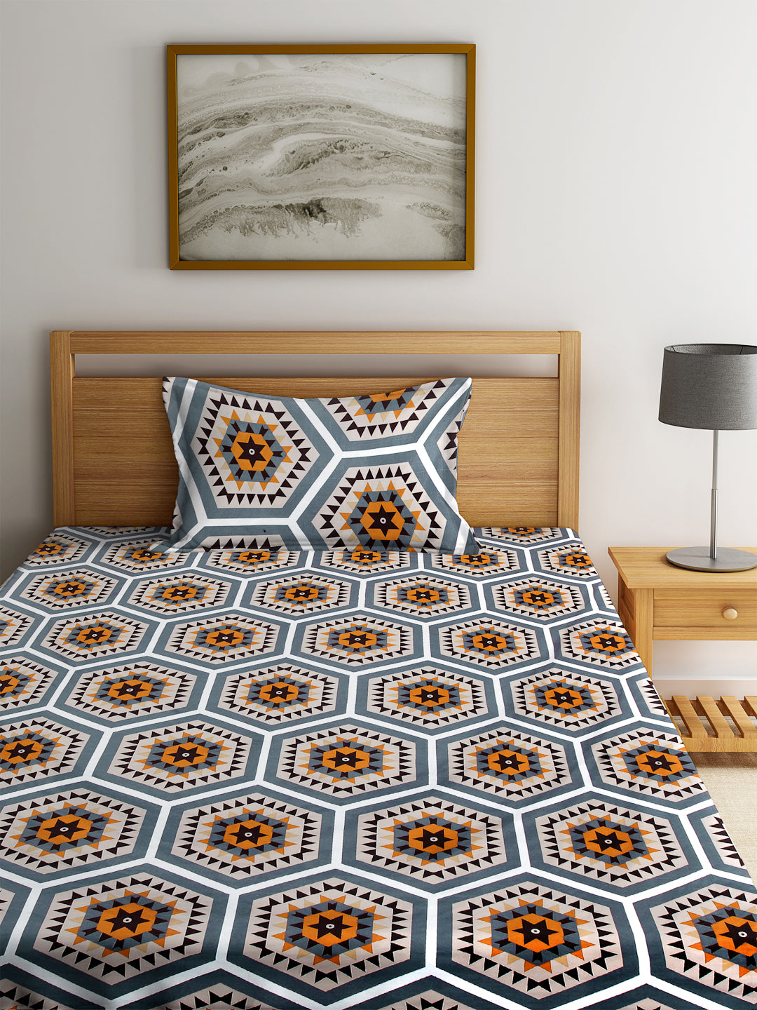 KLOTTHE Multi Polycotton Geometric BedSheet With 1 Pillow Cover (225X150 cm)