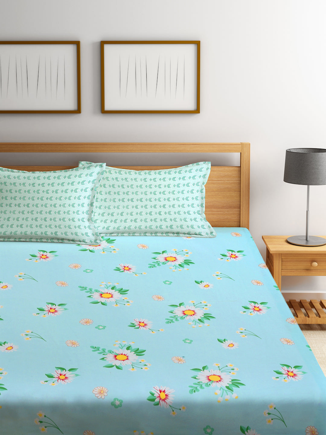 Klotthe Multicolor Floral 300 TC Cotton Blend Double Bedsheet with 2 Pillow Covers